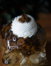 Load image into Gallery viewer, Coffee Shaker Skull