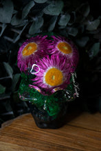 Load image into Gallery viewer, Pink Strawflower Moss Skull
