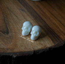 Load image into Gallery viewer, White Skull Studs
