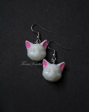 Load image into Gallery viewer, Cat Earrings 4 Colors
