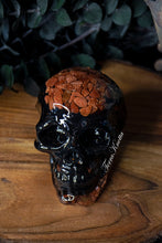 Load image into Gallery viewer, Glitter Goldstone Black Skull

