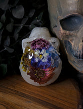 Load image into Gallery viewer, Mixed Floral White Base Skull
